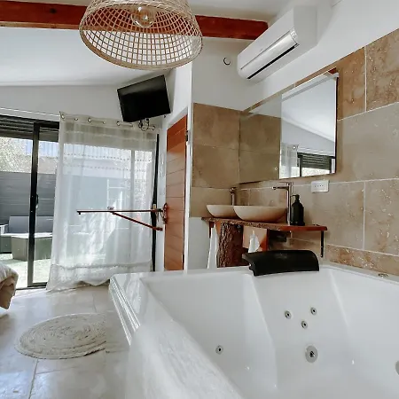 Apartament Superbe Chambre Romantique Avec Spa Prive